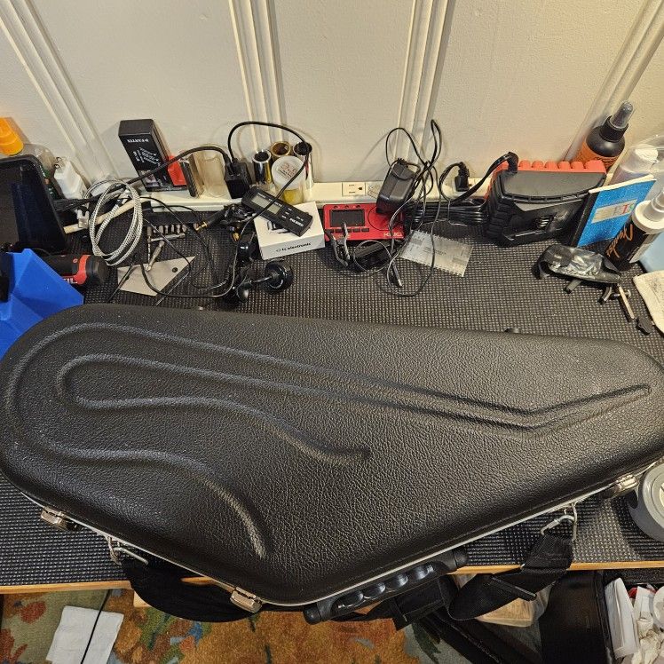 Hiscox Brand Alto Saxophone Case