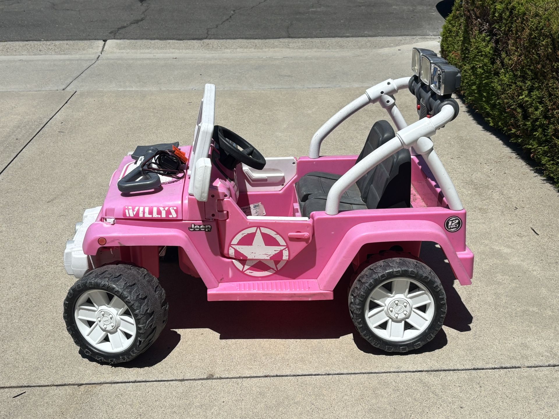 Villys Electric Jeep