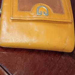 Vintage Buxton Cowhide Wallet, $8