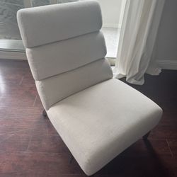 Modern Accent Chair – Neutral Upholstery – $85 