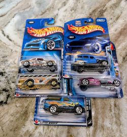 Hot Wheels 2001-2003 Lot Of 5 New In Package