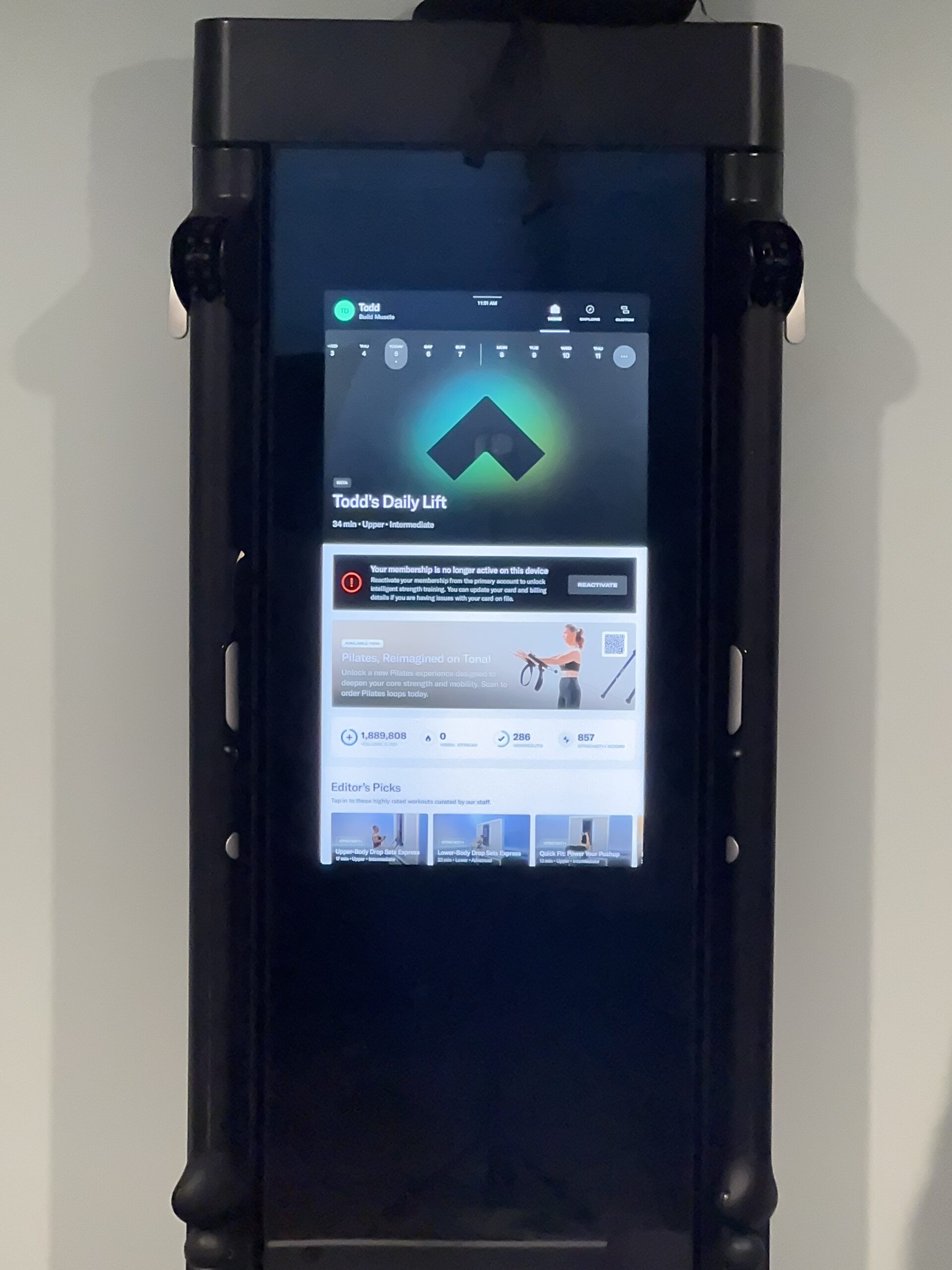 2020 Tonal Home Gym Works Well 201-500 Rides Included Accessories - Roslyn Heights, NY