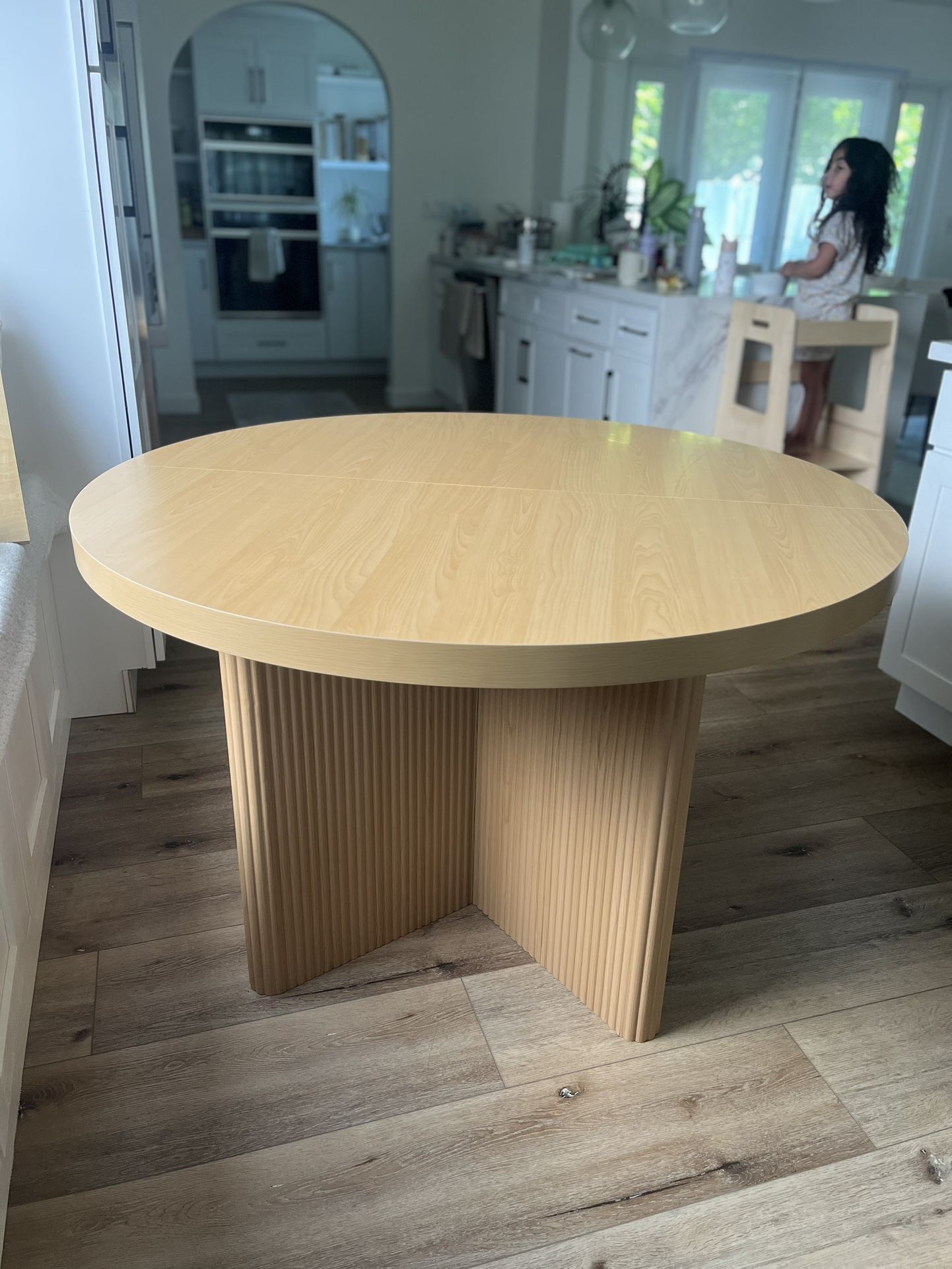 48” Diameter Round Wooden-Texture Table w Fluted Base
