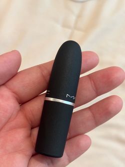 Devoted to chilli MAC Powder Kiss Lipstick