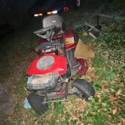 riding lawn mower