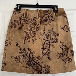 Ladies Skirt 
