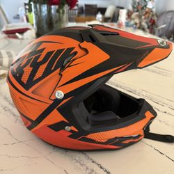 HJC YOUTH HELMET 
