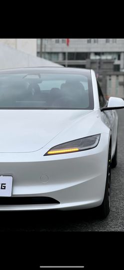 Satin white Car Vinyl Wrap 