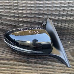 2015 2016 2017 2018 2019 2020 Mercedes-Benz C300 Right Passenger Side Door Mirror OEM