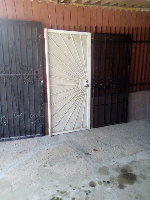 Puertas De Metal Para Casa Reforzadas 30 X 80 34 X 80 36 X 80 70 X 80 37 1/2 X 81 Est Los Angeles