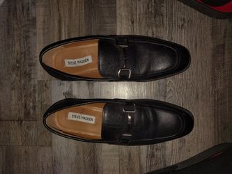 Dress shoes