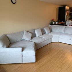 Macys Sectional Couch/Sofa 