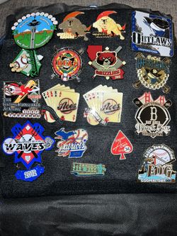 MLB Pins