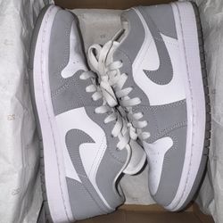 Jordan 1 Low Grey 7w