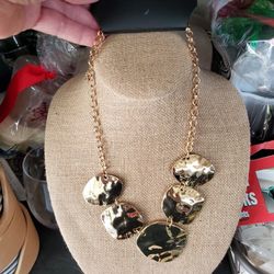 Ladies New Necklace