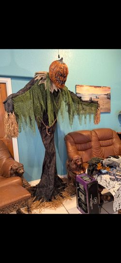 Life-Size Halloween Pumpkin Scarecrow Decoration