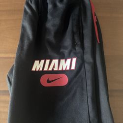 Official Nike Miami Basketball Sweatpants – Size M – Graphic Print – Good Condition – Casual/Gym/Hoops Wear