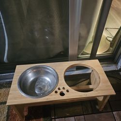 Dog Bowl Stand 