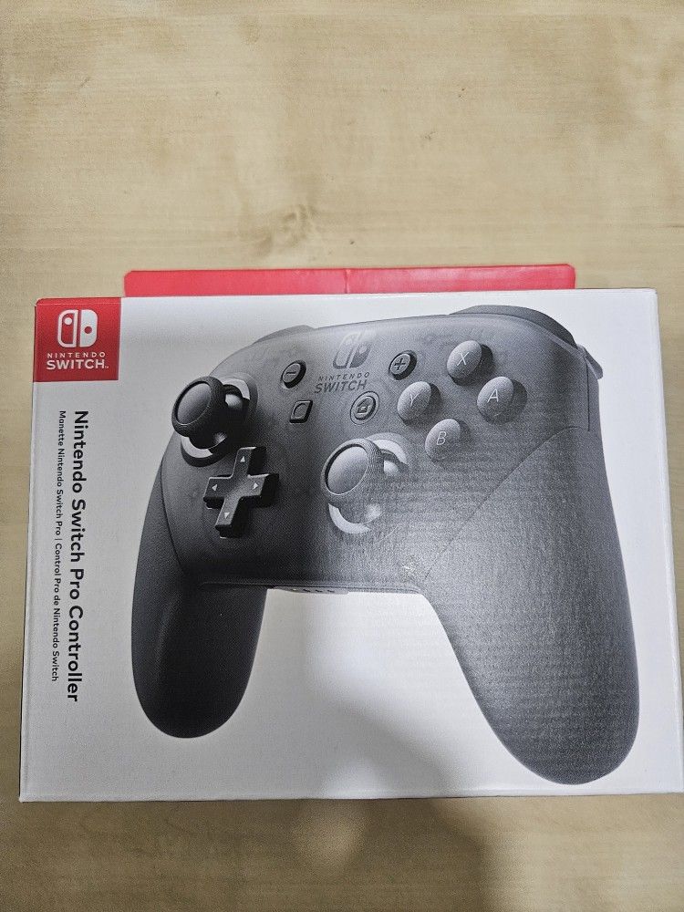 Nintendo Switch Pro Controller