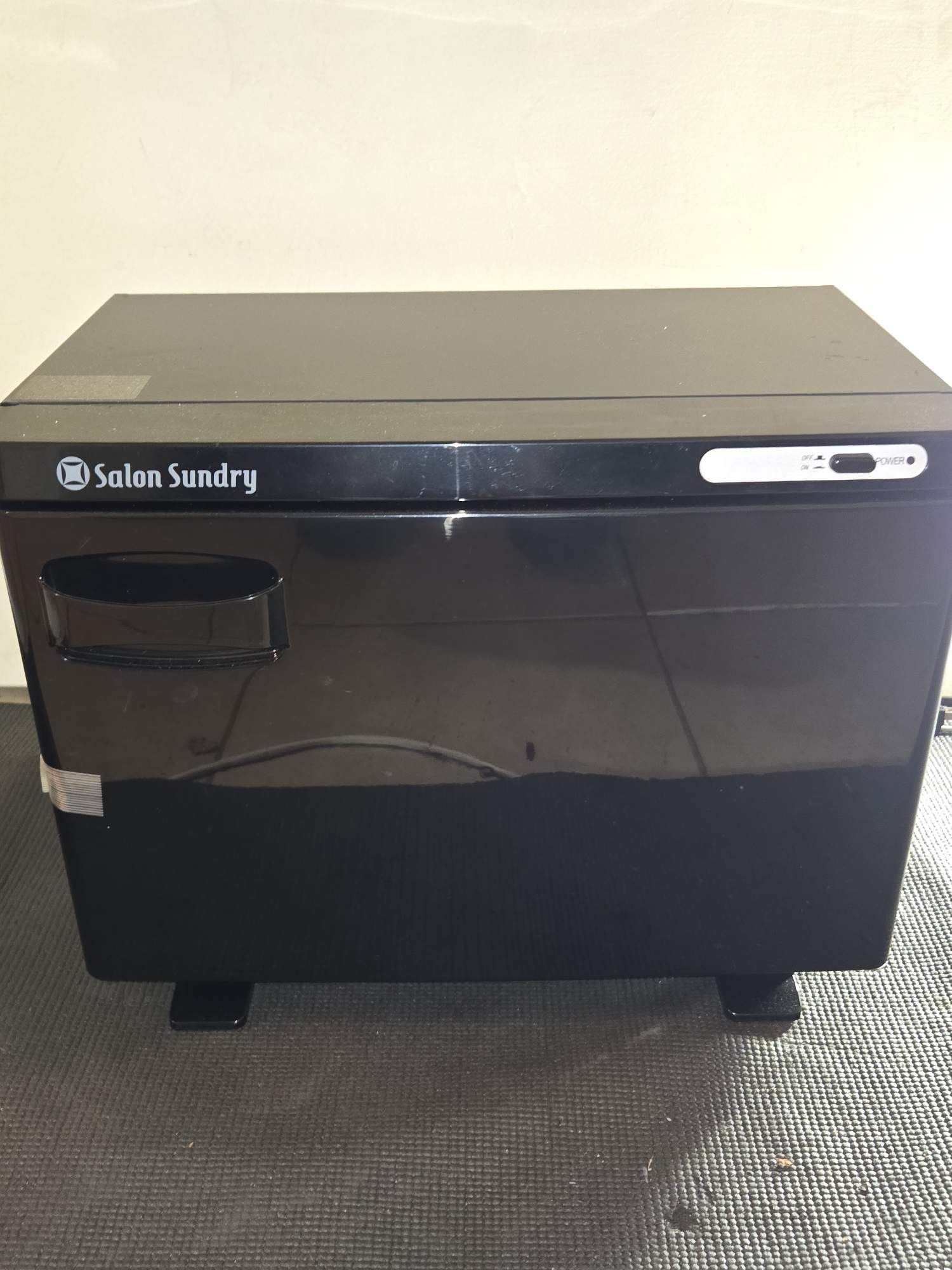 Salon Sundry Towel Warmer