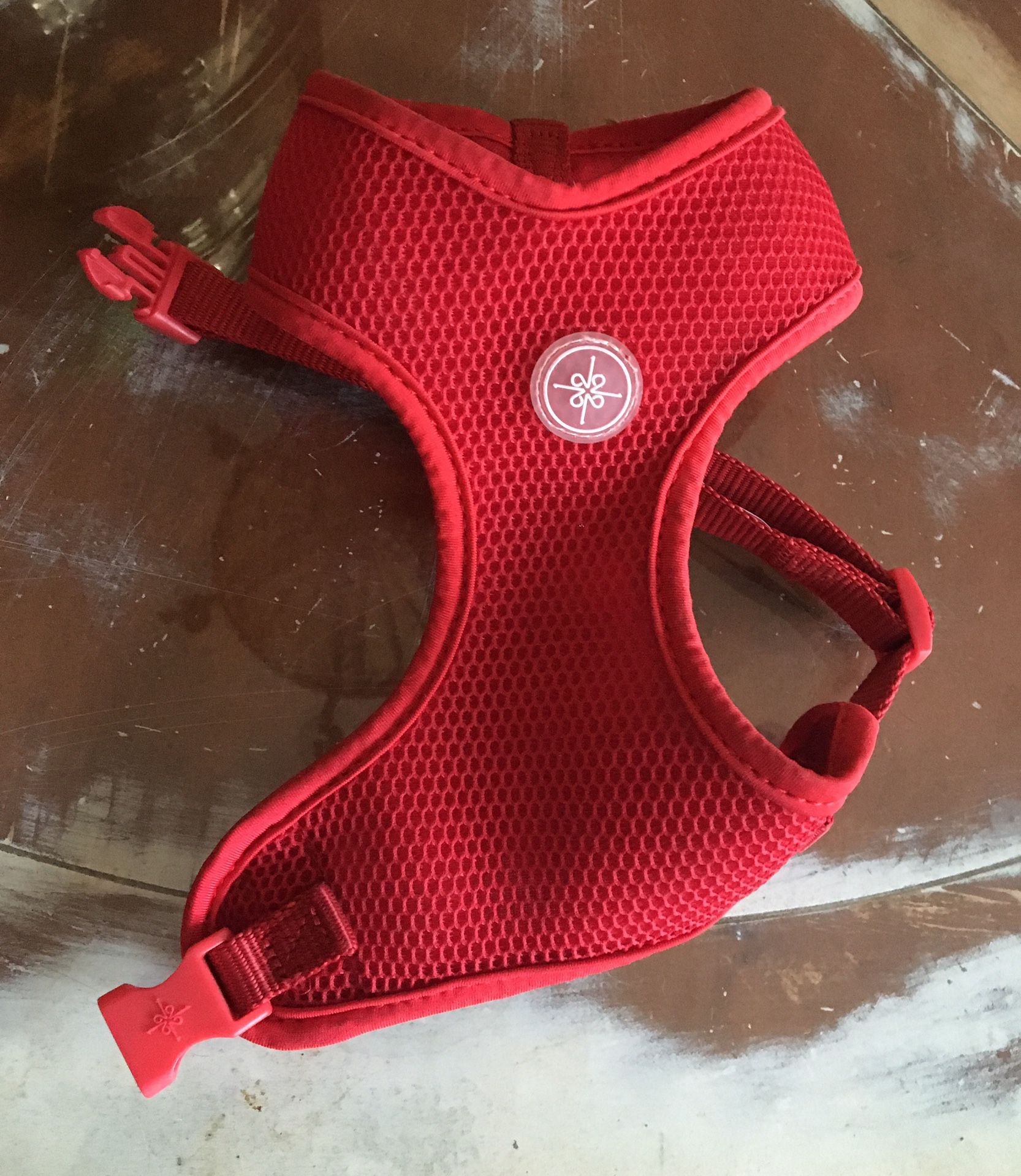 USED Good2Go small mesh comfort dog harness in red