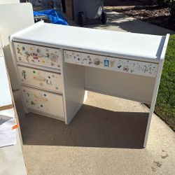 Free White Wooden Student Desk With Hutch