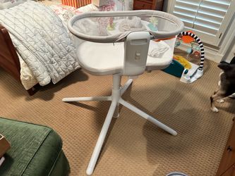 Halo BassiNest Swivel Sleeper 3.0