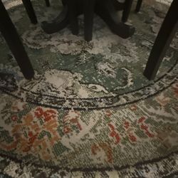 Round Persian Rug