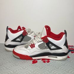 Jordan 4 Retro Fire Red