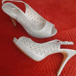 Dress Pumps