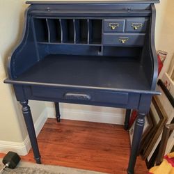 Navy Blue Roll-Top Writing Desk – Vintage Style, Compact and Elegant
