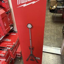 Milwaukee New Light M18 