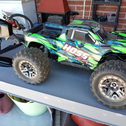 Traxxas Hoss 4X4 VXL Brushless Monster Truck