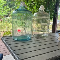 Glass 5 Gallon Jar To Make Wine Or Other Things Very Good Condition