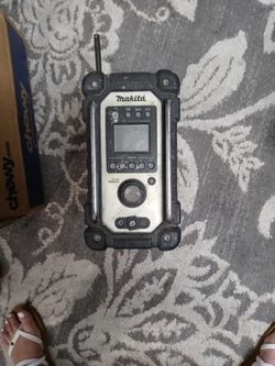 Makita Job Site Radio