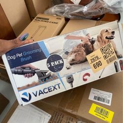 Dog grooming brush