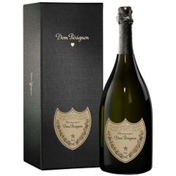 Dom Pérignon vintage 2010 in presentation box