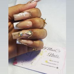 Nails/Uñas