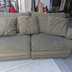 Reclining Loveseat And Oversized Chair