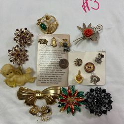 Multiple vintage lapel pins (#3)