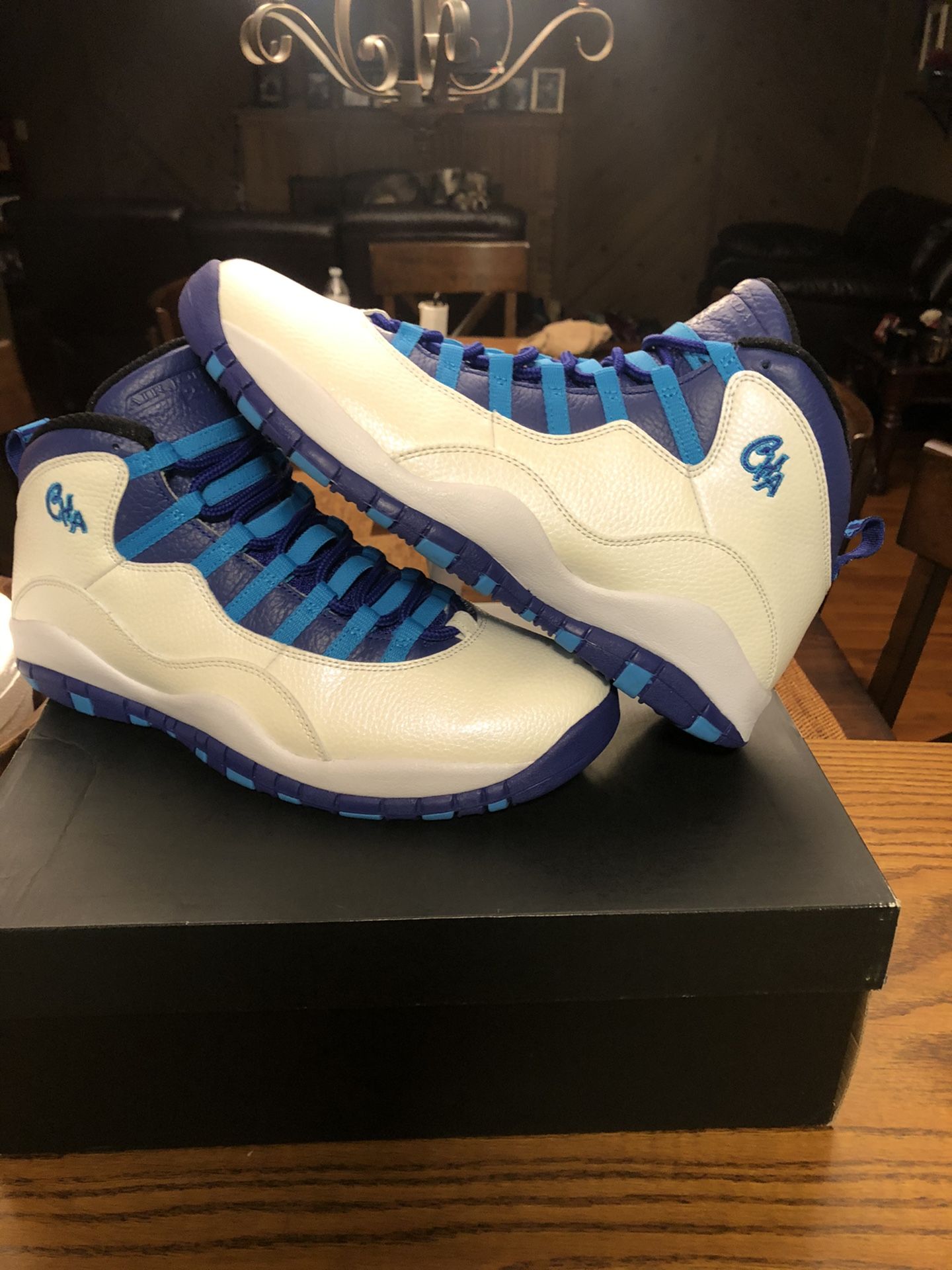 Jordan retro Charlotte 10’s men’s size 11 🔥🔥🔥🔥🔥🔥🔥🔥🔥🔥