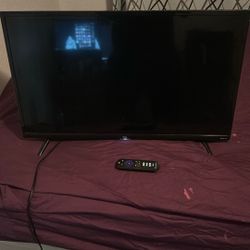 32” (?) Roku Tv