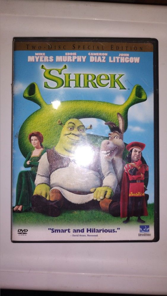 Shrek DVD Slight Color Fade On Side Of Cover