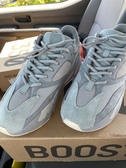 Yeezy 700 Inertia Size 11