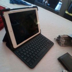 Mini Laptop Touchscreen Tablet