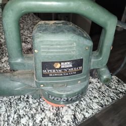 Black and Decker Vortex Blower Super Strong 