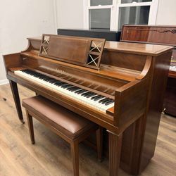 Kawai Walnut Upright Piano