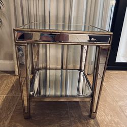 Mirror With Gold Trim End Table 