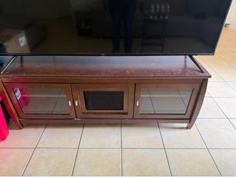 Tv stand