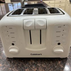 Cuisinart 4-slice toaster